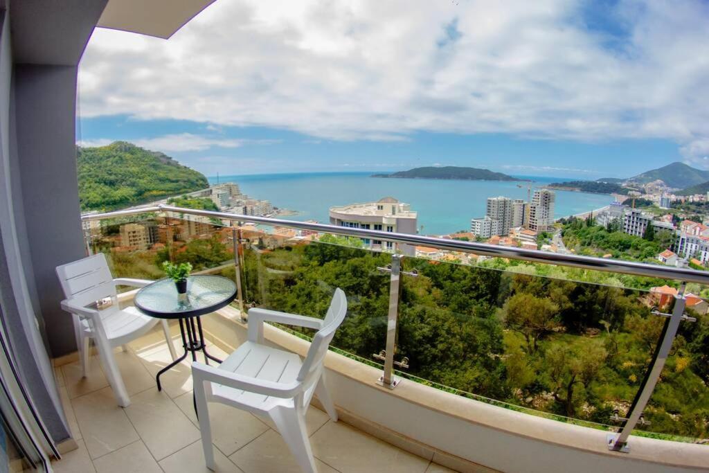 Apartments Gc 3 Rafailovici Ngoại thất bức ảnh